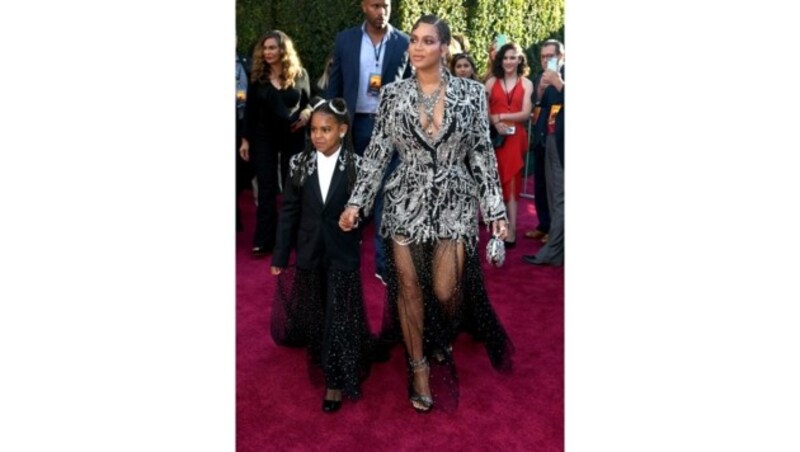 Beyonce und Tochter Blue Ivy Carter bei der „König der Löwen“-Premiere (Bild: 2019 Getty Images)