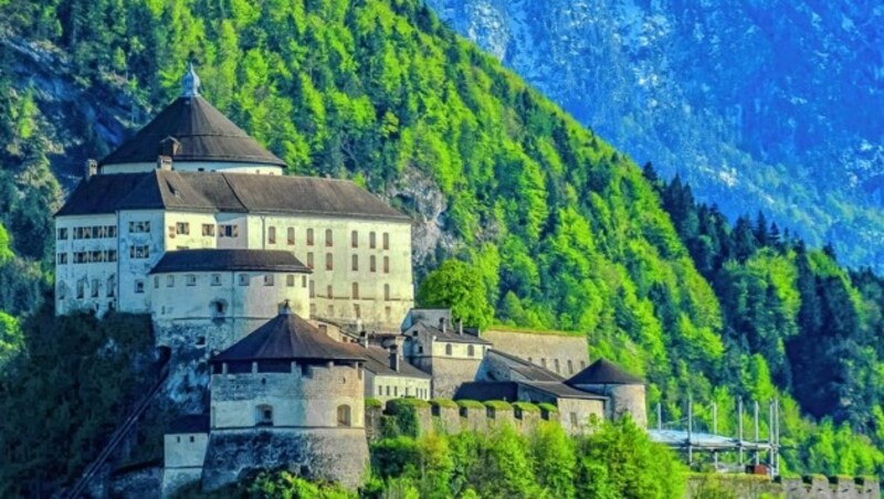 Die Festung in Kufstein in Tirol thront über dem Inn-Fluss, gilt als Wahrzeichen und Ausflugsziel und ist geschlossen. (Bild: hubertberger.com)