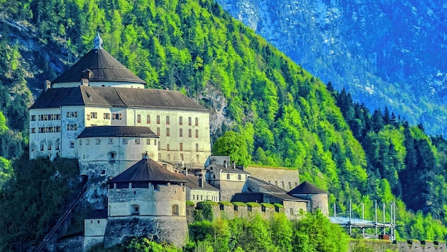 Die Festung in Kufstein in Tirol thront über dem Inn-Fluss, gilt als Wahrzeichen und Ausflugsziel und ist geschlossen. (Bild: hubertberger.com)