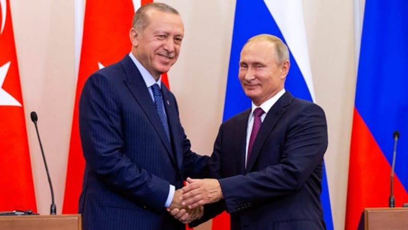 Der türkische Präsident Recep Tayyip Erdogan und sein russischer Amtskollege Wladimir Putin (Bild: AFP )