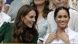 Herzogin Kate und Herzogin Meghan bei einem Besuch in Wimbledon (Bild: AP)