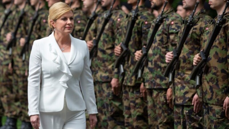 Kroatiens Präsidentin Kolinda Grabar-Kitarovic während eines Besuchs in der Schweiz Anfang Juli (Bild: AP)