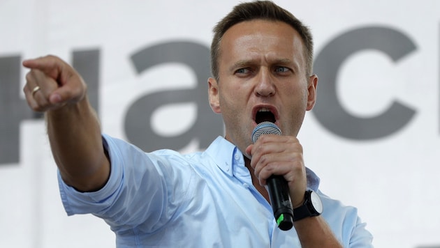 Der mutmaßlich vergiftete Alexej Nawalny wurde am Mittwoch aus der stationären Behandlung in Berlin entlassen. (Bild: AP)