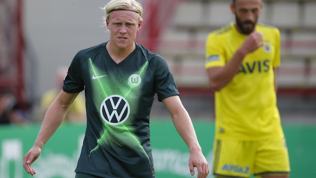 Spiel in Anif: Neo-Wolfsburger Xaver Schlager. (Bild: ERWIN SCHERIAU)
