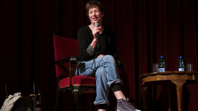 Jane Birkin im Jahr 2009 bei der Viennale bei einem Publikumsgespräch. (Bild: Robert Newald / picturedesk.com)