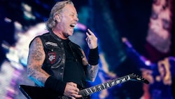 Metallica rund um Frontmann James Hetfield werden beim „Racino Rocks“ am 1. Juni die ersten Topstars am neuen Ebreichsdorfer Festivalgelände sein. (Bild: APA/GEORG HOCHMUTH)