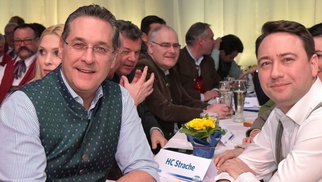 Einst Seite an Seite: H.C. Strache mit Manfred Haimbuchner (Bild: eventfoto.at)