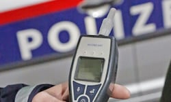 Eine Steirerin beging schwer alkoholisiert Fahrerflucht. 