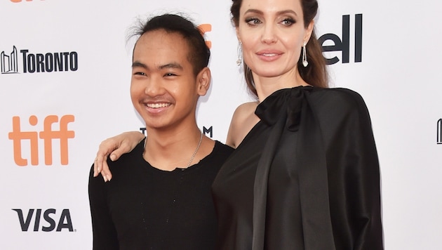 Angelina Jolie mit Sohn Maddox (Bild: 2017 Getty Images)