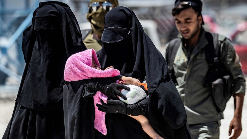 Angehörige des IS (Bild: AFP)