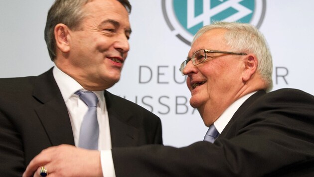 Die ehemaligen DFB-Präsidenten Wolfgang Niersbach und Theo Zwanziger (Bild: AFP)