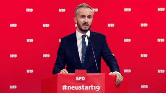 Der deutsche Satiriker Jan Böhmermann will Parteichef der SPD werden. (Bild: Screenshot youtube.com)