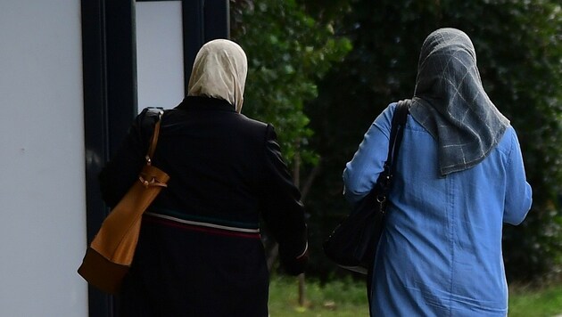 Wegen ihres Kopftuchs hatte eine Muslimin in Belgien eine Praktikumsstelle nicht bekommen. (Bild: P. Huber)