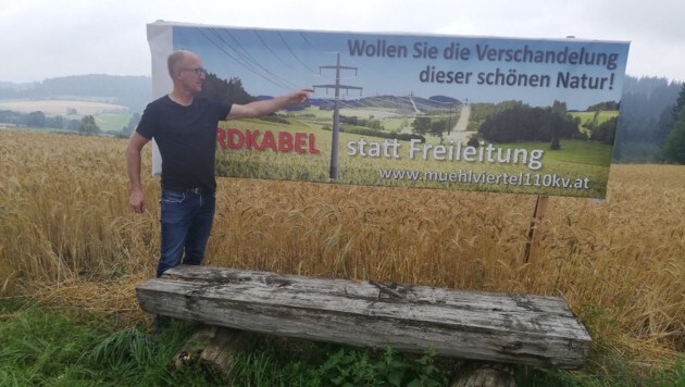 Bernhard Neulinger (IG Landschaftsschutz) aus Bad Leonfelden fordert eine Erdkabel-Lösung. (Bild: IG Landschaftsschutz Mühlviertel)