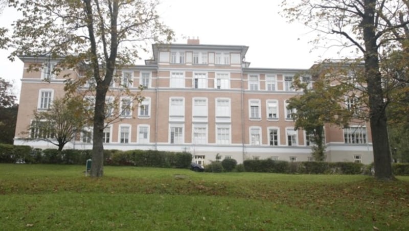 Im Pavillon 23 des Otto-Wagner-Spitals in Wien werden psychisch Kranke in einer geschlossenen Justizanstalt betreut. (Bild: Martin A. Jöchl)