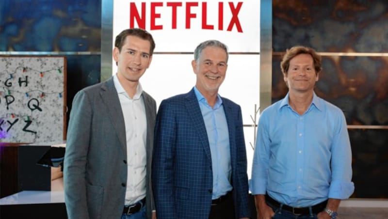 Treffen im Firmensitz von Netflix in Los Gatos: Altkanzler Sebastian Kurz, Netflix-Gründer Reed Hastings und Trevor Traina, der Botschafter der USA in Österreich (v.l.) (Bild: Jakob Glaser)