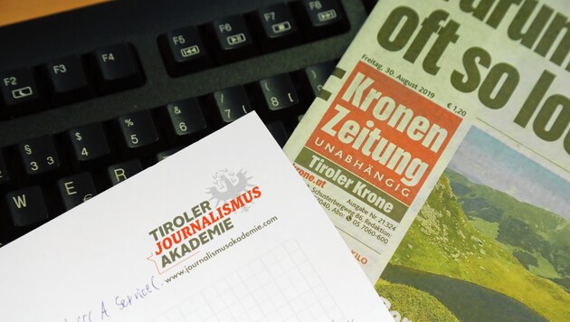 Die Tiroler Journalismusakademie wird unter anderem von den größten Medien Tirols wie der „Kronen Zeitung“ getragen. (Bild: Christof Birbaumer / Kronenzeitung)