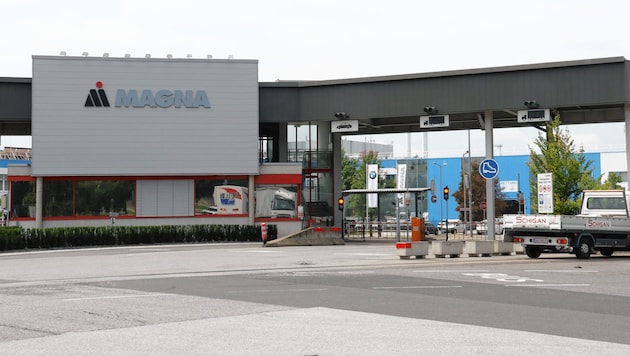At Magna in Graz, 500 employees will soon lose their jobs. (Bild: Christian Jauschowetz)