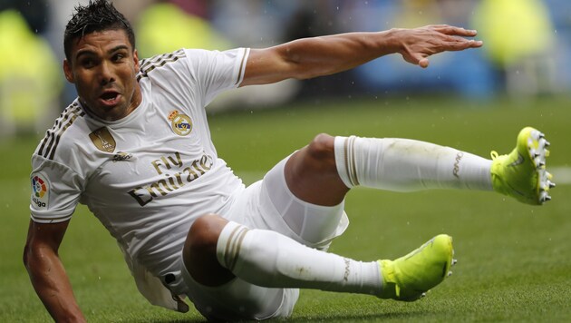 Auch Real Madrids Casemiro wäre betroffen ... (Bild: Associated Press)