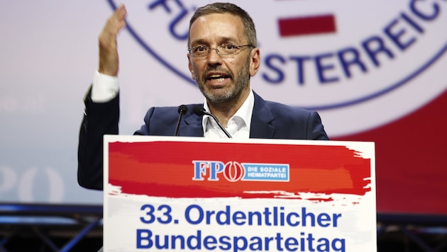 Herbert Kickl holte am FPÖ-Parteitag zum Rundumschlag aus. (Bild: APA/Erwin Scheriau)