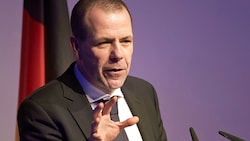 Harald Vilimsky (FPÖ), Abgeordneter des Europäischen Parlaments (Bild: APA/dpa/Thomas Frey)