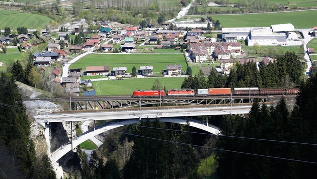 Die Tauernbahn führt seit 1905 durch das Gasteinertal – ab 2026 wird es direkte Verbindungen nach Graz und Wien geben. (Bild: Gerhard Schiel)