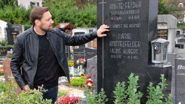 Der Schriftsteller und Totengräber am Friedhof von Wies (Bild: Fürbass Josef)
