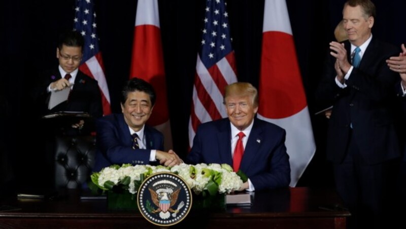 Die USA und Japan haben ein neues Handelsabkommen abgeschlossen. (Bild: AP)