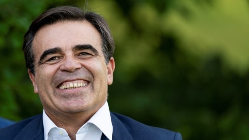 Margaritis Schinas (Bild: APA/AFP/Kenzo TRIBOUILLARD)