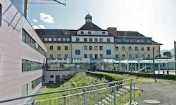 Das Landeskrankenhaus in Hall