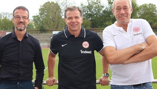 Frankfurt-Sportvorstand Fredi Bobic (li.), Andreas Möller und Eintracht-Präsident Peter Fischer (re.) (Bild: Eintracht Frankfurt)