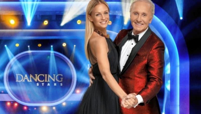 Die „Dancing Stars“-Moderatoren Mirjam Weichselbraun und Klaus Eberhartinger (Bild: ORF)