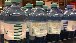 Mehrweg-Plastikflaschen (Bild: Wilhelm Eder)
