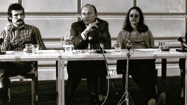 1971 beim steirischen herbst: Peter Handke (re.) mit Michael Scharang und Emil Breisach (Bild: herbst-Archiv)