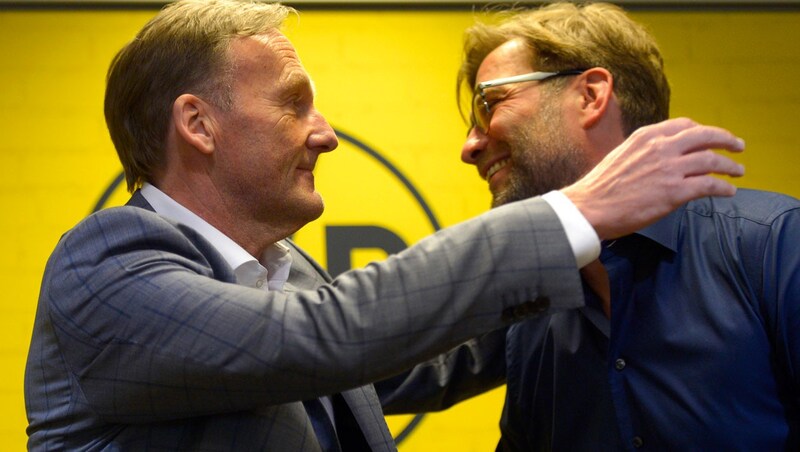 Hans-Joachim Watzke (l.) und Jürgen Klopp (Bild: AFP)