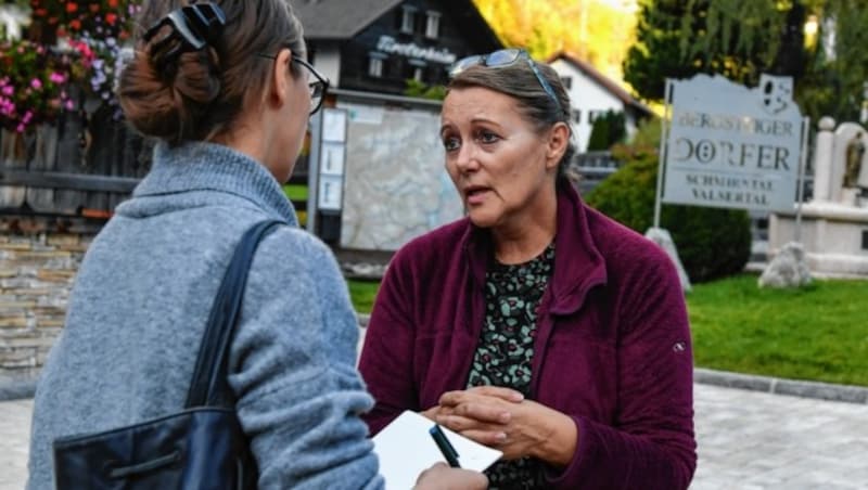 Margarita Ungerank (re.) im Gespräch mit „Krone“-Redakteurin Anna Haselwanter (Bild: LIEBL Daniel/zeitungsfoto.at)