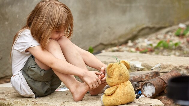 Die Beseitigung der Kinderarmut hat sich der neue Landesrat Michael Lindner als Schwerpunkt gesetzt. (Bild: stock.adobe.com)