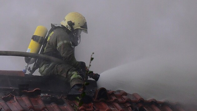 Die Feuerwehrleute in Oberösterreich sind derzeit stark gefordert (Bild: P. Huber)