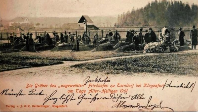 Der neue Friedhof in Annabichl wurde um das Jahr 1902 sogar auf einer Ansichtskarte abgedruckt. Richtig kurios: Das Wort „Friedhof“ hat der Absender durchgestrichen und durch „Zankhof“ ersetzt. (Bild: TAÖ/AAvK)