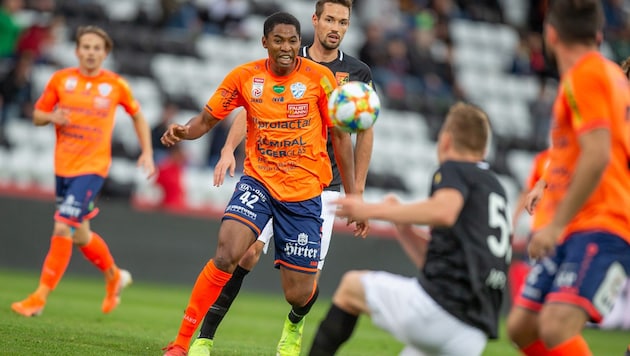 Bakary Nimaga spielte von 2019 bis 2021 bei Altachs Ligakonkurrenten TSV Hartberg. Ins Rheindorf kam er aus der ersten ungarischen Liga. (Bild: GEPA )