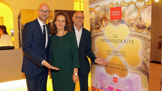 Bernd Pürcher, Nora Schmid und Wolfgang Hülbig (von links) rühren die Werbetrommel für die 22. Grazer Opernredoute. (Bild: Christian Jauschowetz)