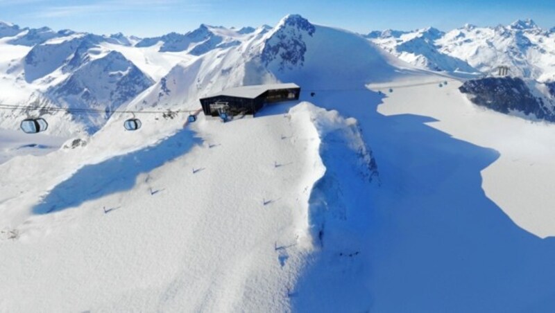 Auf der „begradigten“ Gratspitze war eine Seilbahn-Zwischenstation geplant. (Bild: Ötztaler Bergbahnen)