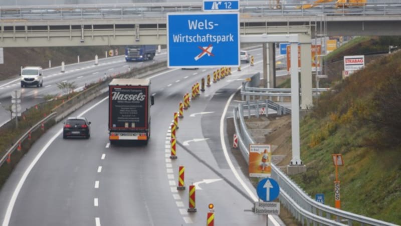 Welser Autobahn: Keine Chance auf Mautbefreiung - vorerst. Vielleicht funktioniert die „Emmentaler-Taktik“ ja doch... (Bild: laumat.at/Matthias Lauber)