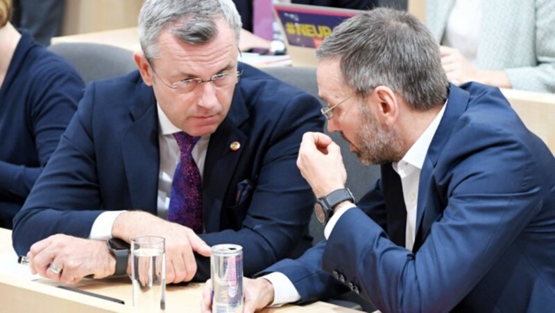 Norbert Hofer und Herbert Kickl (Bild: APA/Roland Schlager)