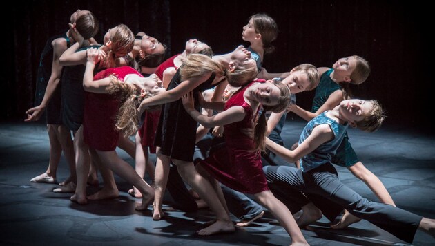 Die OÖ Tanzakademie tritt im Landestheater Linz auf. (Bild: Richard Kirchner)