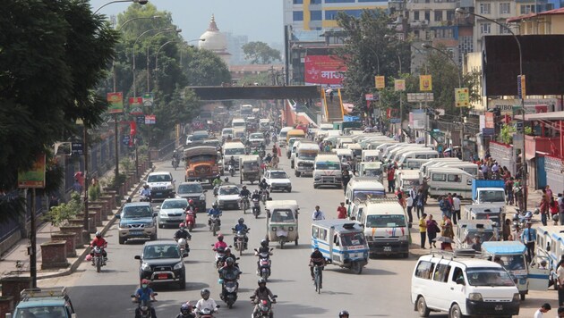 Der Verkehr in Mumbai ist nichts für schwache Nerven. (Bild: SPX/Benjamin Bessinger)