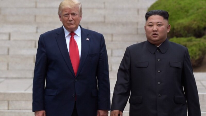 US-Präsident Donald Trump während seines Besuchs in Nordkorea Ende Juni 2019 bei Machthaber Kim Jong Un (Bild: AP)