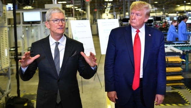 Apple-Chef Tim Cook und US-Präsident Donald Trump (Bild: AFP)