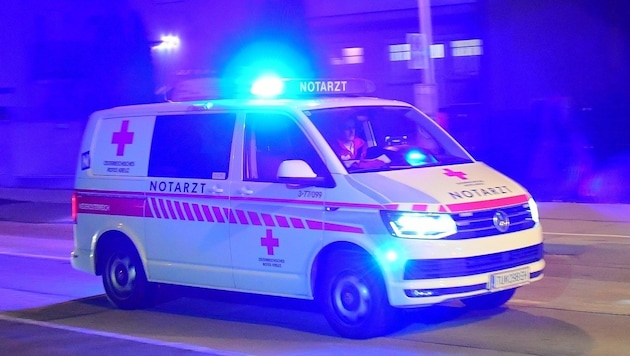 The girl was taken to hospital (symbolic image) (Bild: P. Huber)