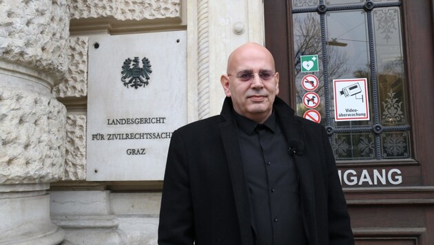 Missbrauchsopfer Walfried Janka vor dem Gerichtstermin in Graz (Bild: Jauschowetz Christian)